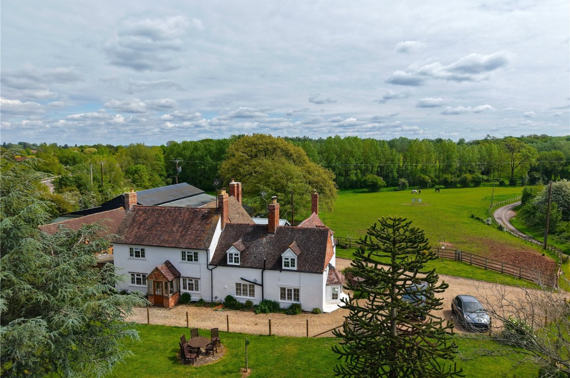 Smallholding 5 Bed Equestrian Smallholding For Sale inc. 2 Bed Annexe, Stables ...